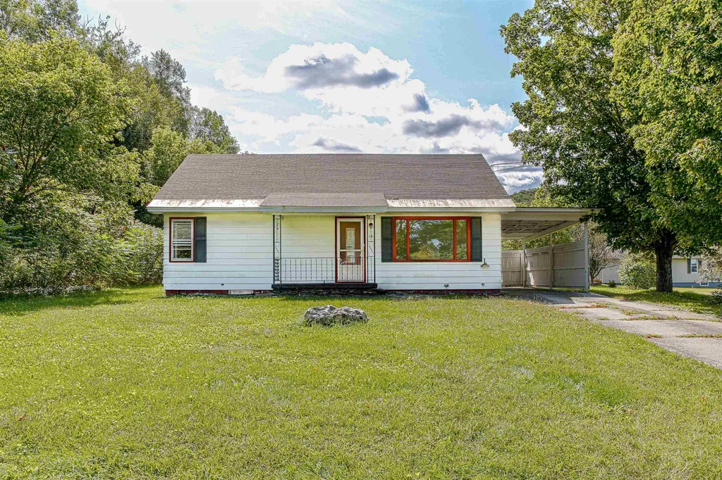 14 Leo Avenue Barre Town VT 05641