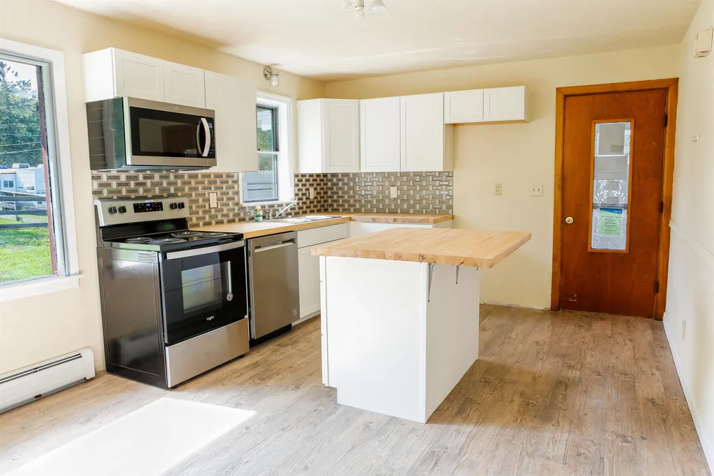 14 Leo Avenue Barre Town VT 05641