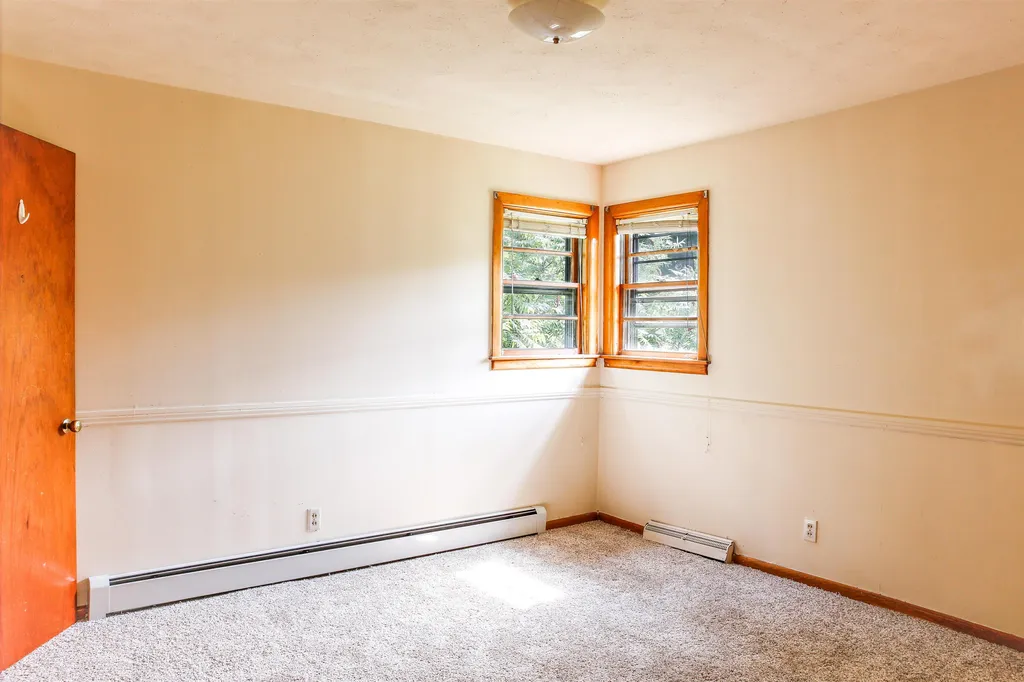 14 Leo Avenue Barre Town VT 05641