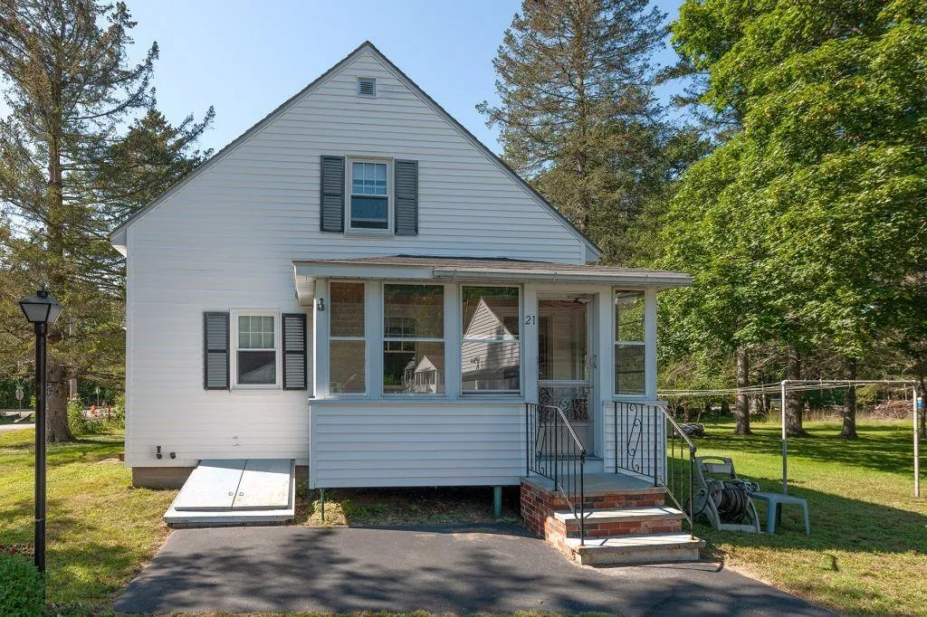 21 Stevens Street South Berwick ME 03908