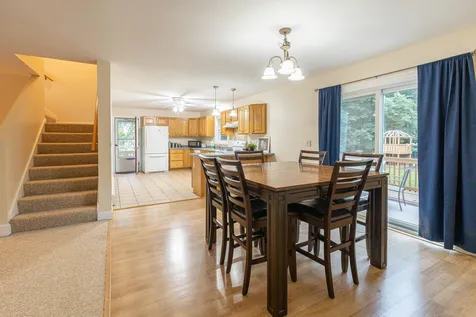 18 Mohawk Drive Londonderry NH 03053