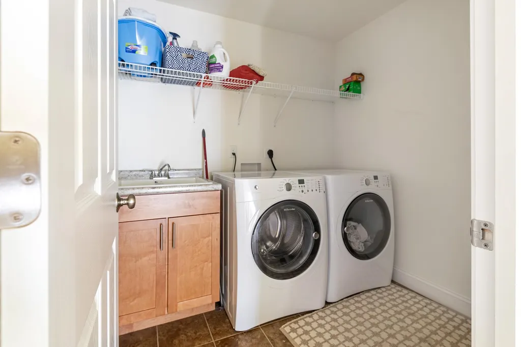 37 Winesap Lane South Burlington VT 05403