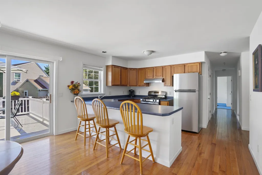 66 Stillwater Circle Rochester NH 03839
