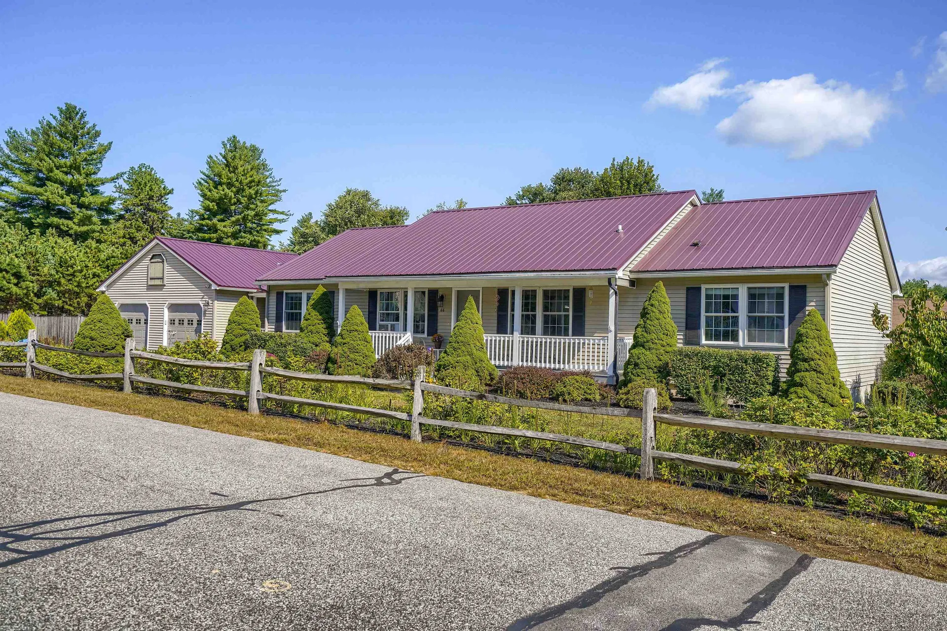 66 Stillwater Circle Rochester NH 03839
