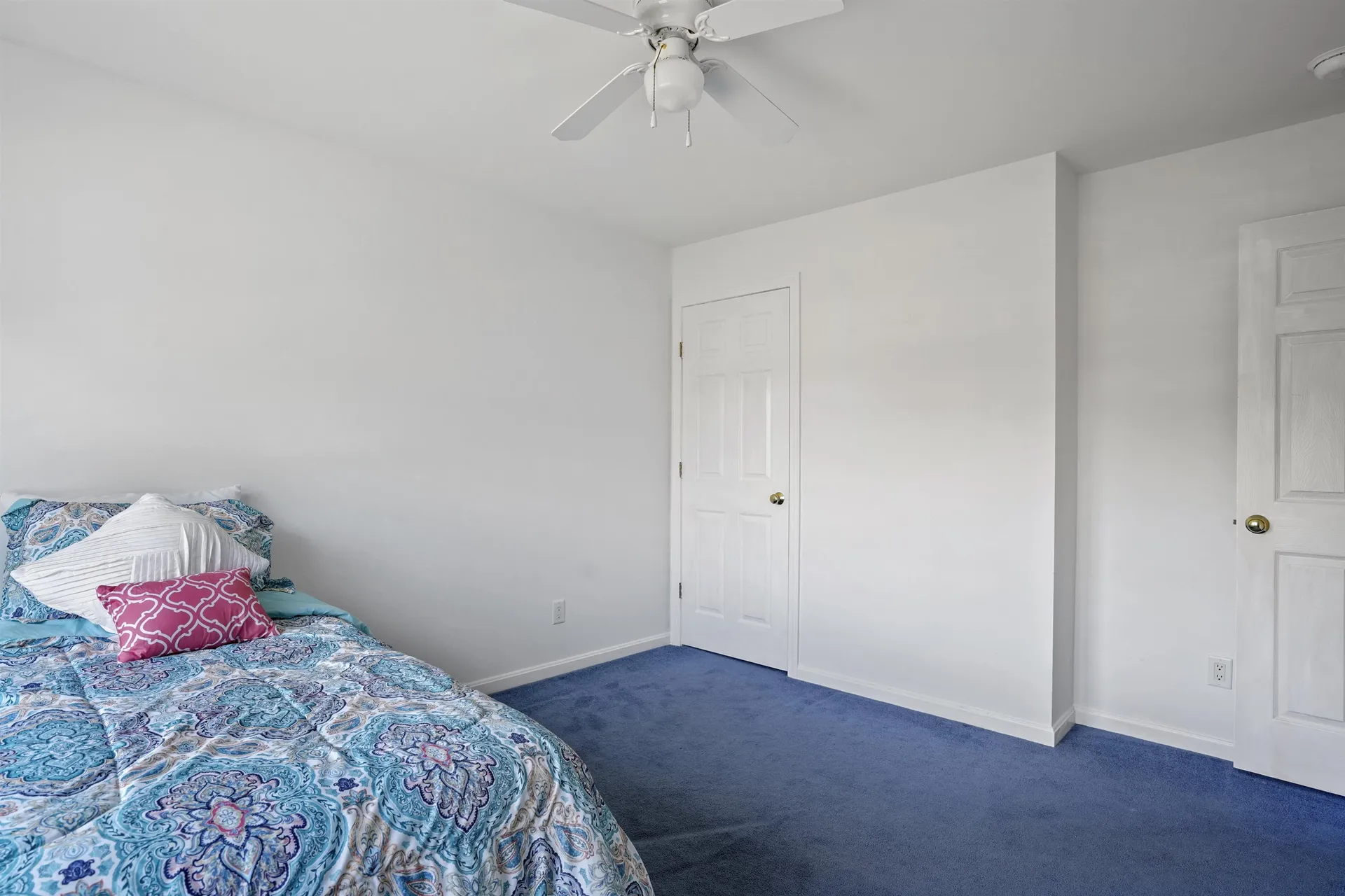 66 Stillwater Circle Rochester NH 03839