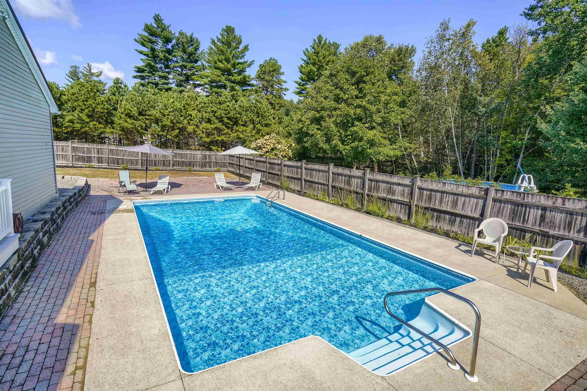 66 Stillwater Circle Rochester NH 03839