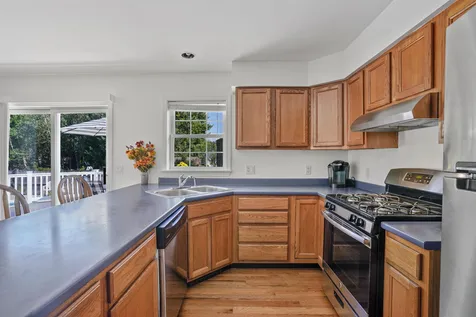 66 Stillwater Circle Rochester NH 03839