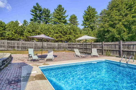 66 Stillwater Circle Rochester NH 03839