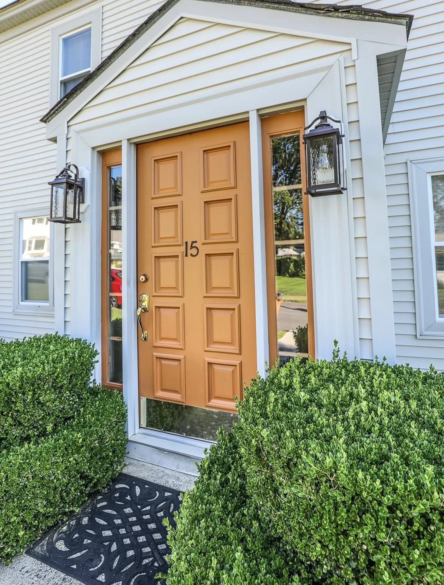 15 Swan Avenue Bedford NH 03110