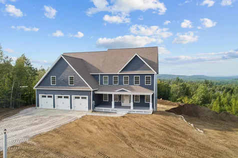 129 Foxberry Drive New Boston NH 03070