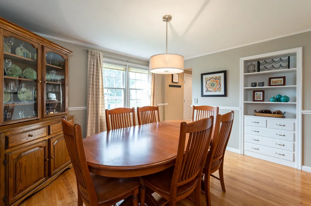 7 Hopi Drive Nashua NH 03063