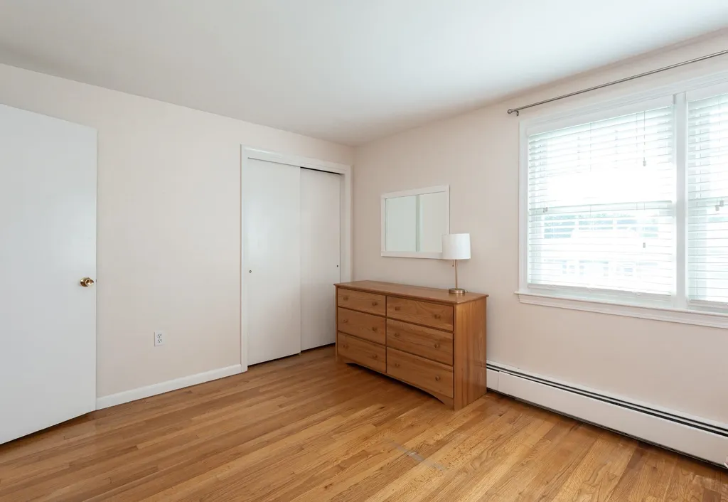 7 Hopi Drive Nashua NH 03063