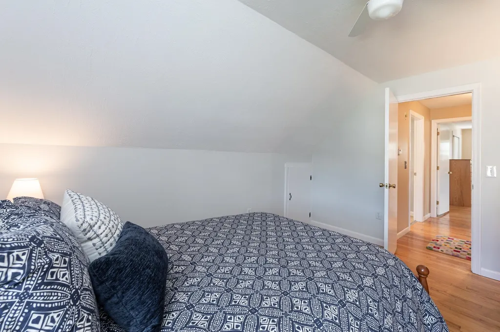 7 Hopi Drive Nashua NH 03063