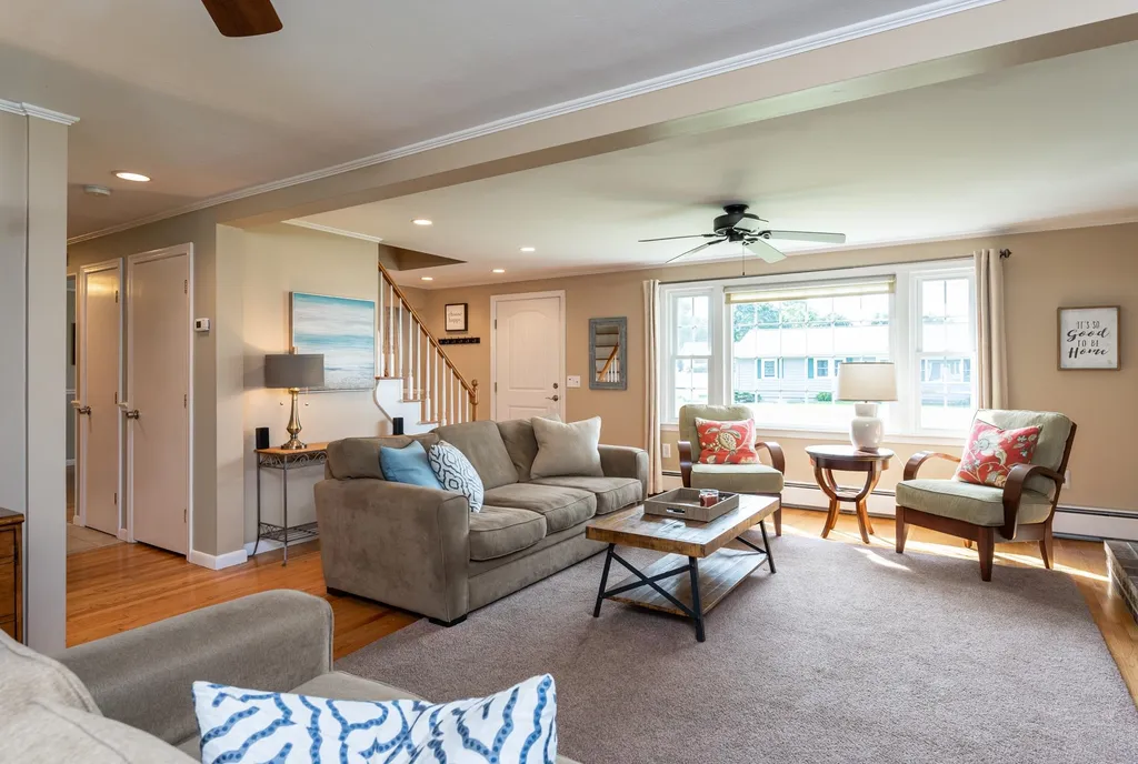7 Hopi Drive Nashua NH 03063