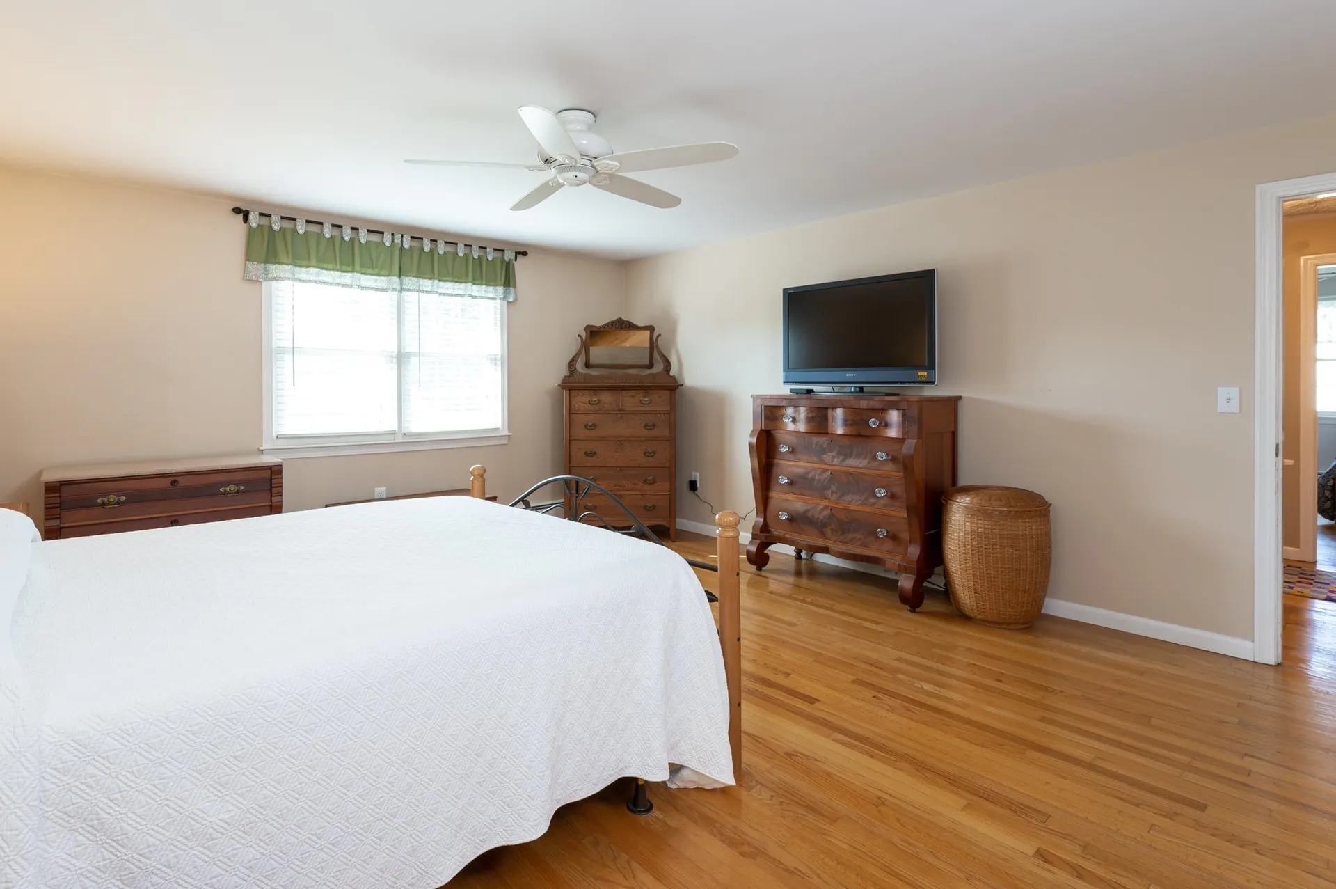 7 Hopi Drive Nashua NH 03063