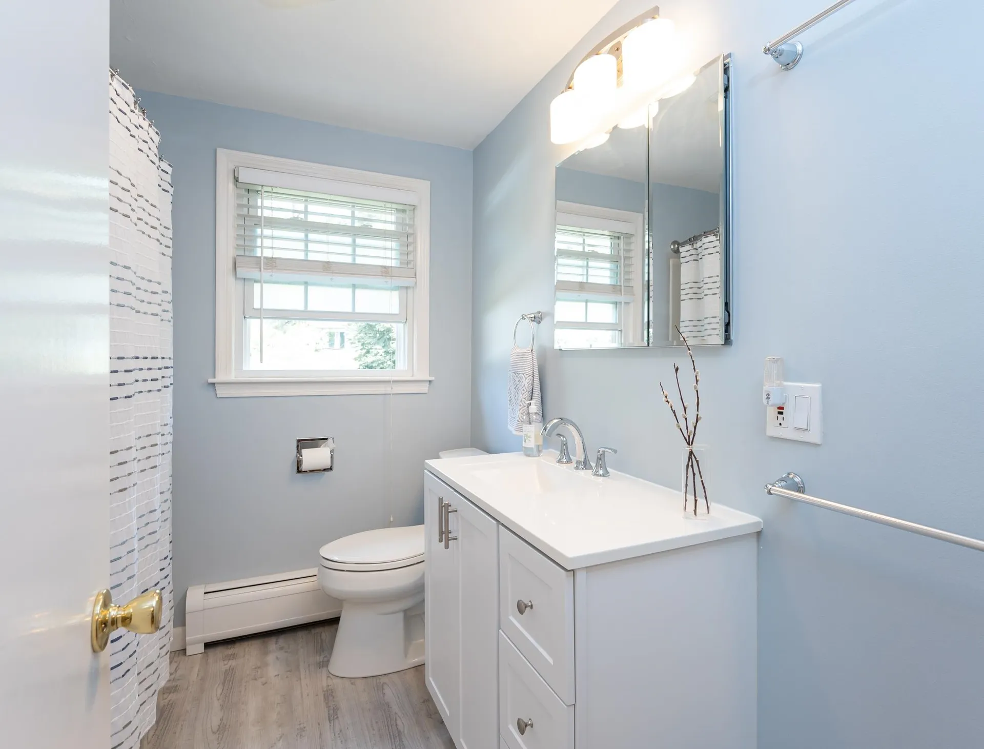7 Hopi Drive Nashua NH 03063
