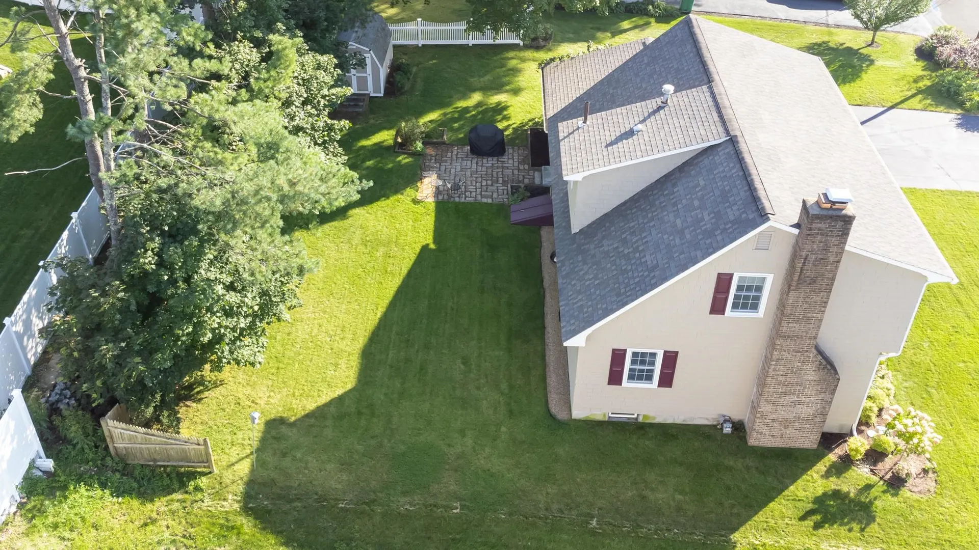 7 Hopi Drive Nashua NH 03063
