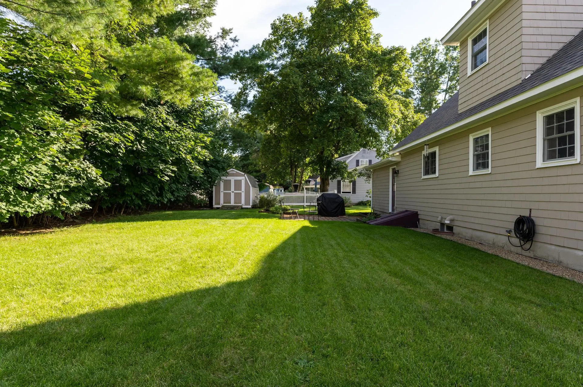 7 Hopi Drive Nashua NH 03063