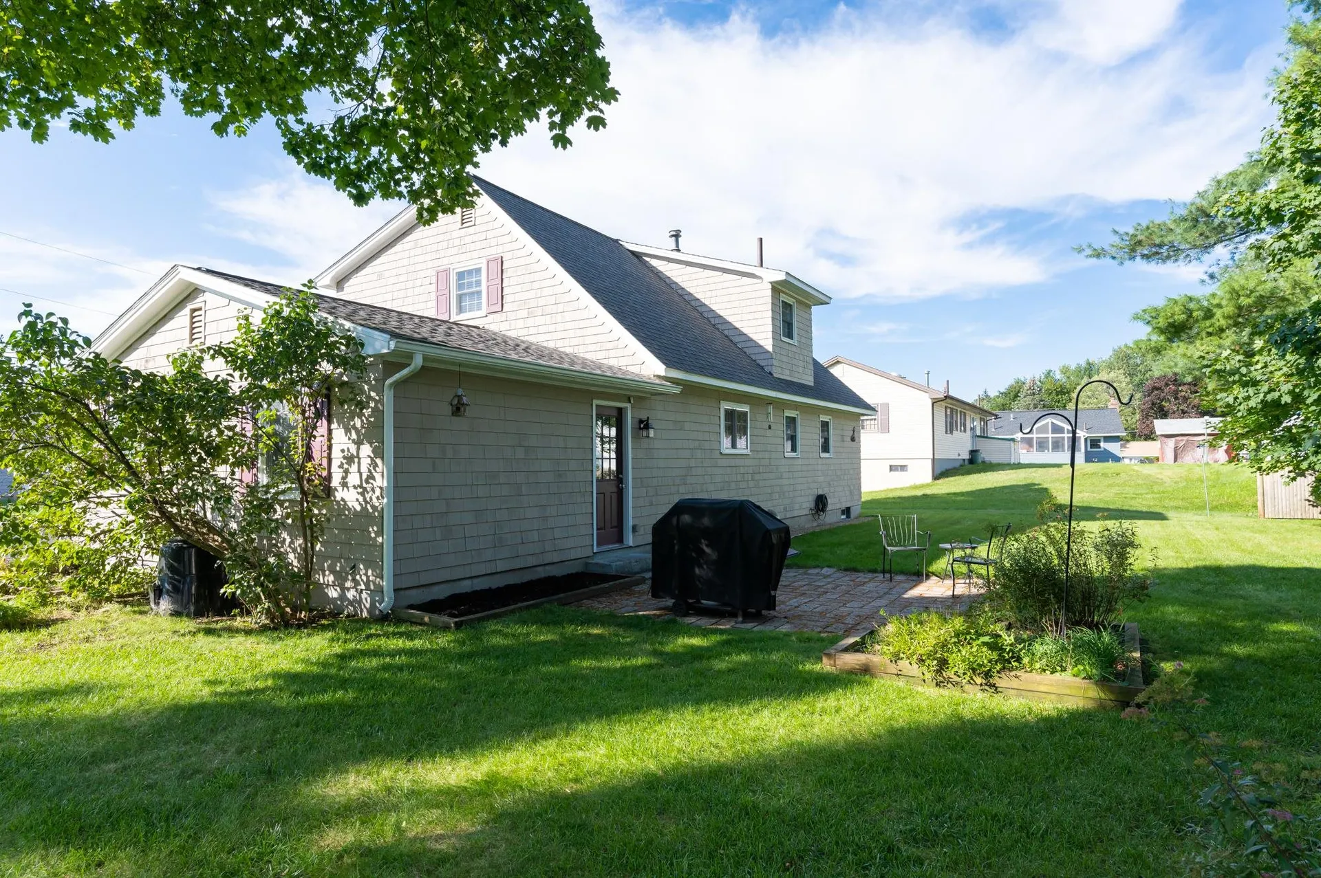 7 Hopi Drive Nashua NH 03063