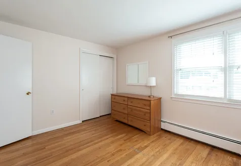 7 Hopi Drive Nashua NH 03063