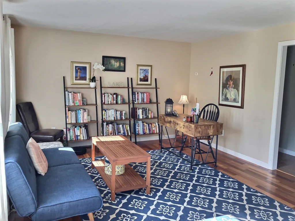318 Old Post Road Newbury NH 03255