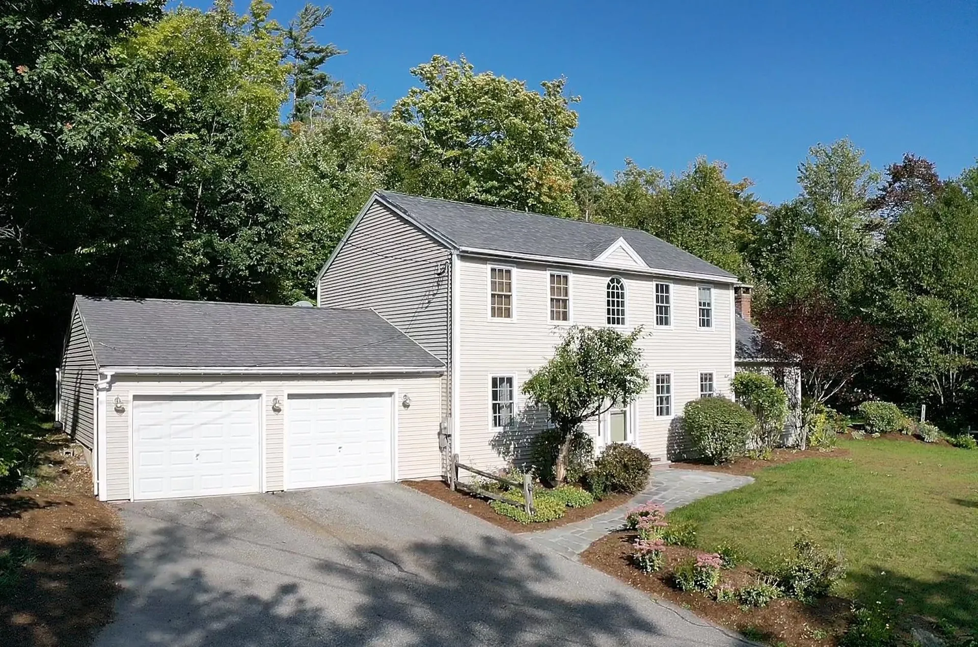 318 Old Post Road Newbury NH 03255