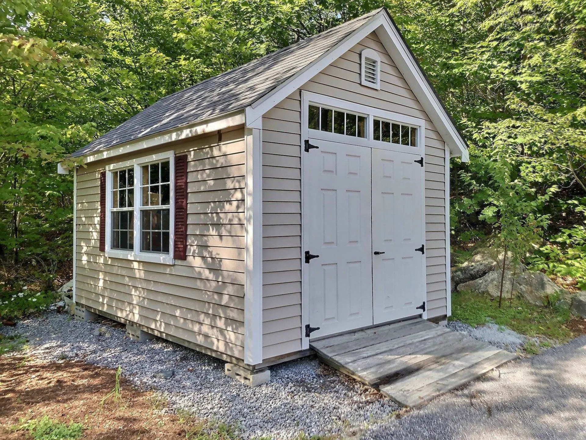 318 Old Post Road Newbury NH 03255