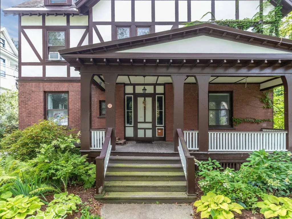 57 Brookes Avenue Burlington VT 05401