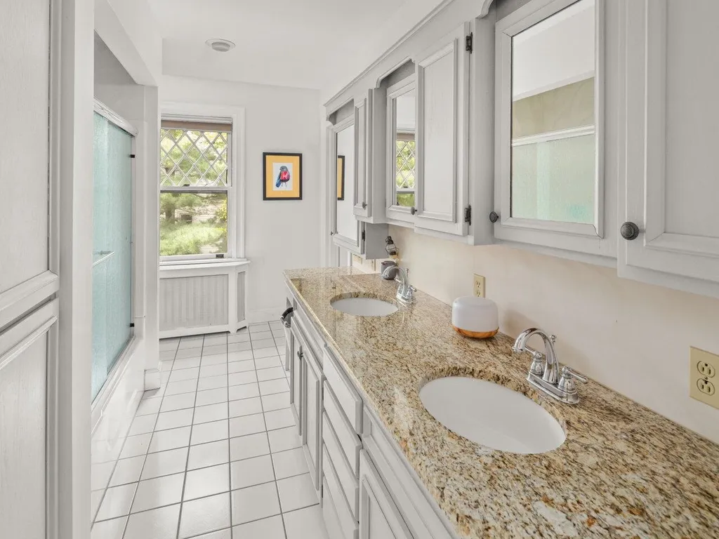 57 Brookes Avenue Burlington VT 05401