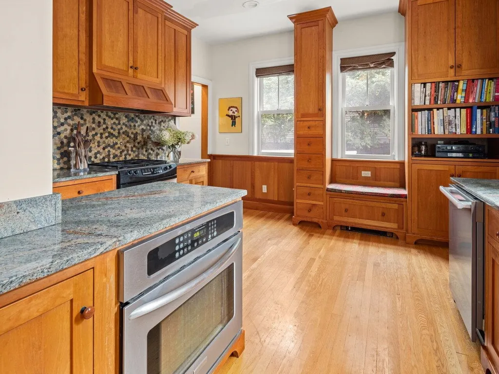 57 Brookes Avenue Burlington VT 05401