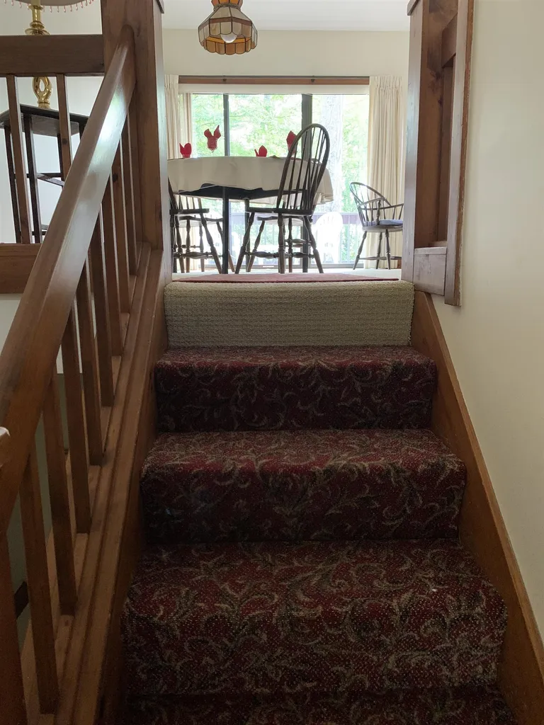 445 Old Quechee Road Hartford VT 05059
