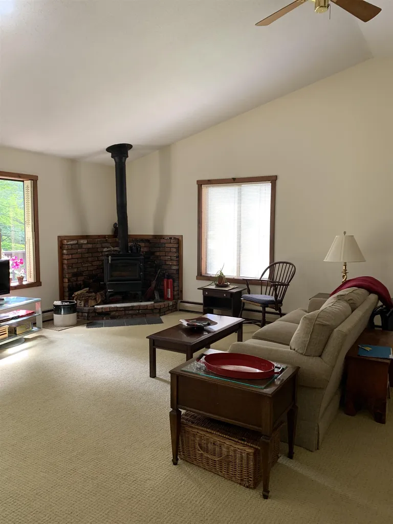 445 Old Quechee Road Hartford VT 05059