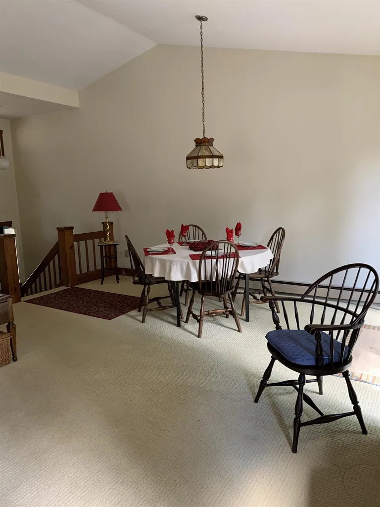 445 Old Quechee Road Hartford VT 05059