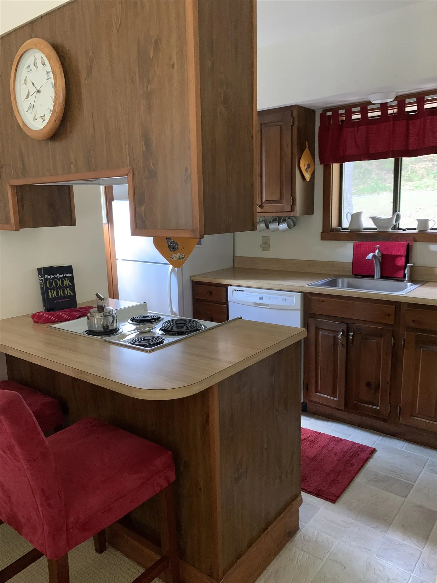 445 Old Quechee Road Hartford VT 05059