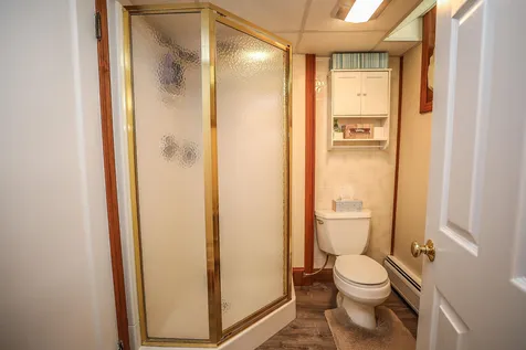24 Elliott Street Nashua NH 03064