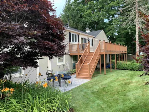 24 Elliott Street Nashua NH 03064