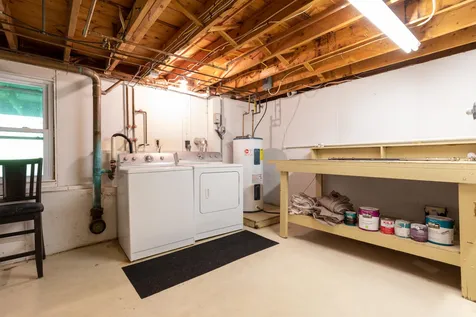7 Walnut Avenue North Hampton NH 03862