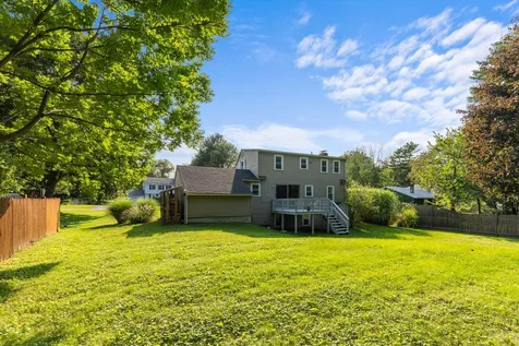 7 Walnut Avenue North Hampton NH 03862