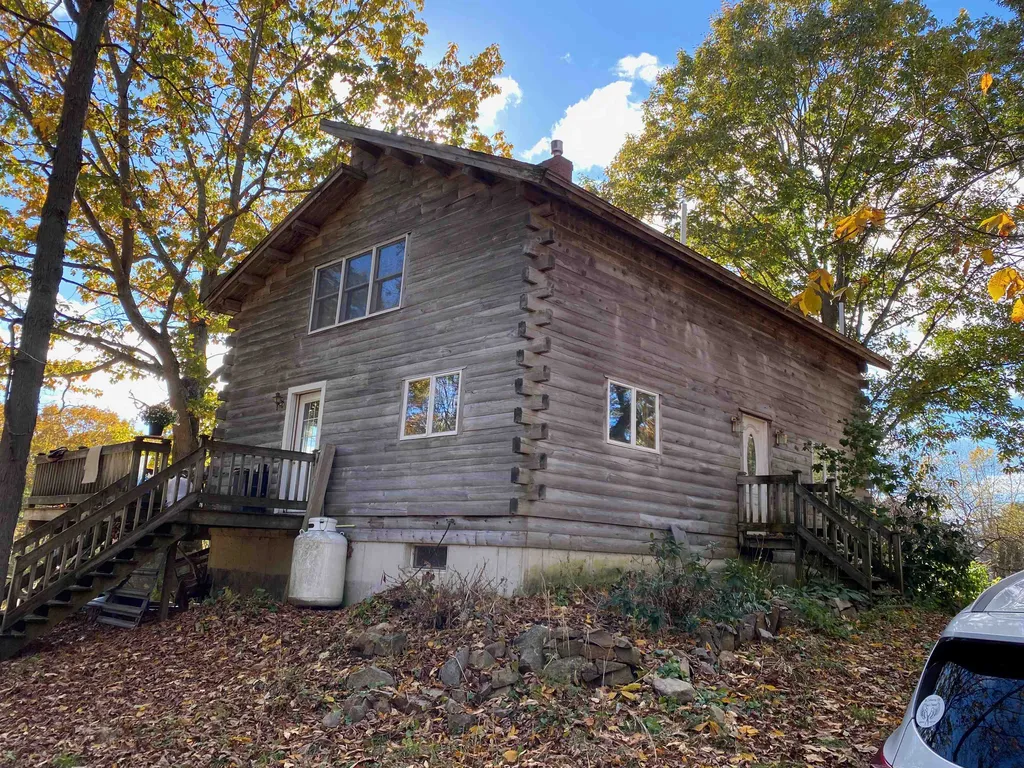 71 Old South Road South Berwick ME 03908-1707