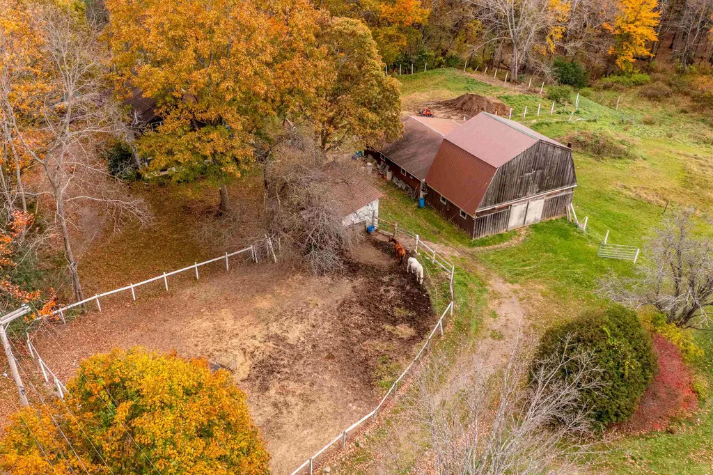 71 Old South Road South Berwick ME 03908-1707