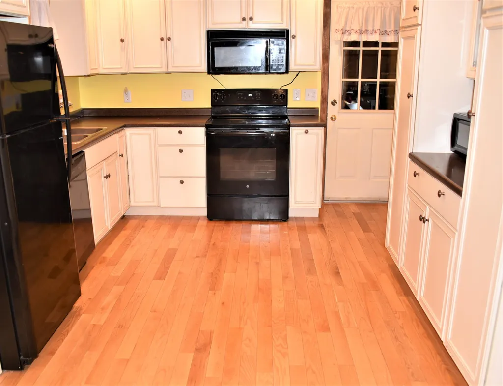 27 Chrisemily Lane Milton VT 05468