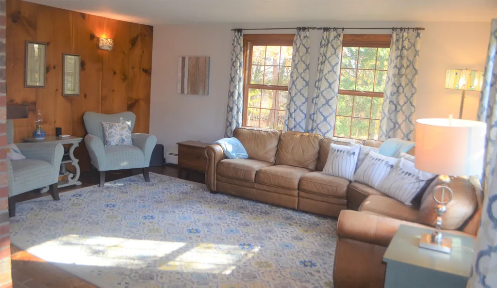 88 Pine Hill Road Henniker NH 03242