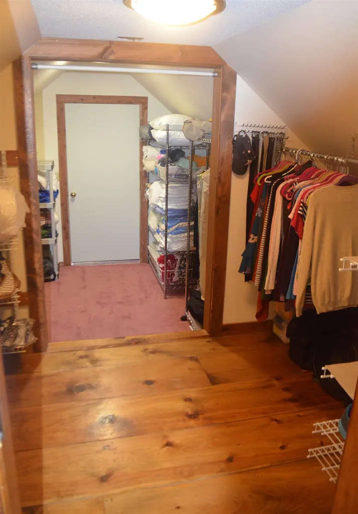 88 Pine Hill Road Henniker NH 03242