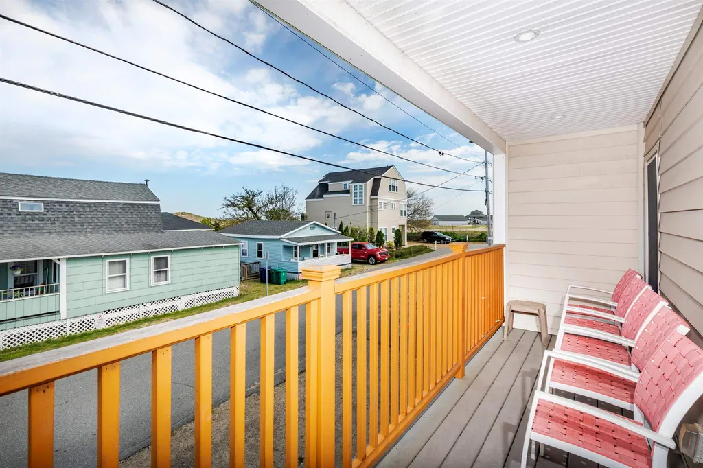 34 River Avenue Hampton NH 03842