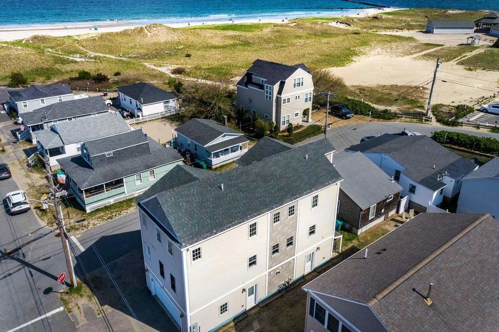 34 River Avenue Hampton NH 03842