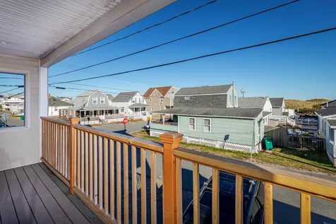 34 River Avenue Hampton NH 03842