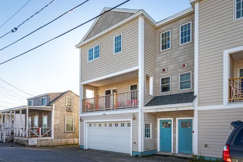 34 River Avenue Hampton NH 03842