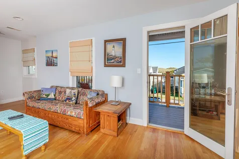34 River Avenue Hampton NH 03842