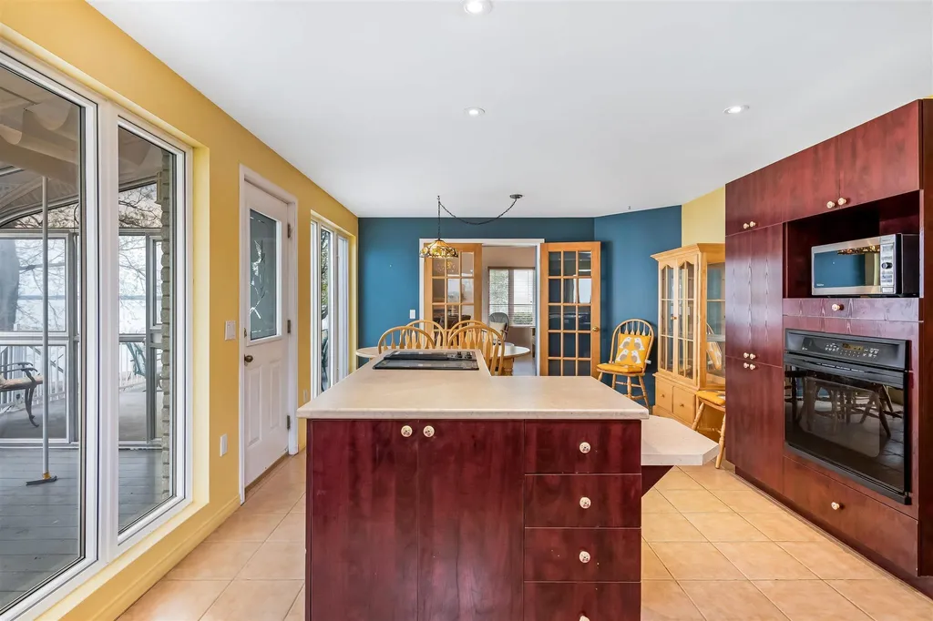 76 Mott.s. Street Alburgh VT 05440