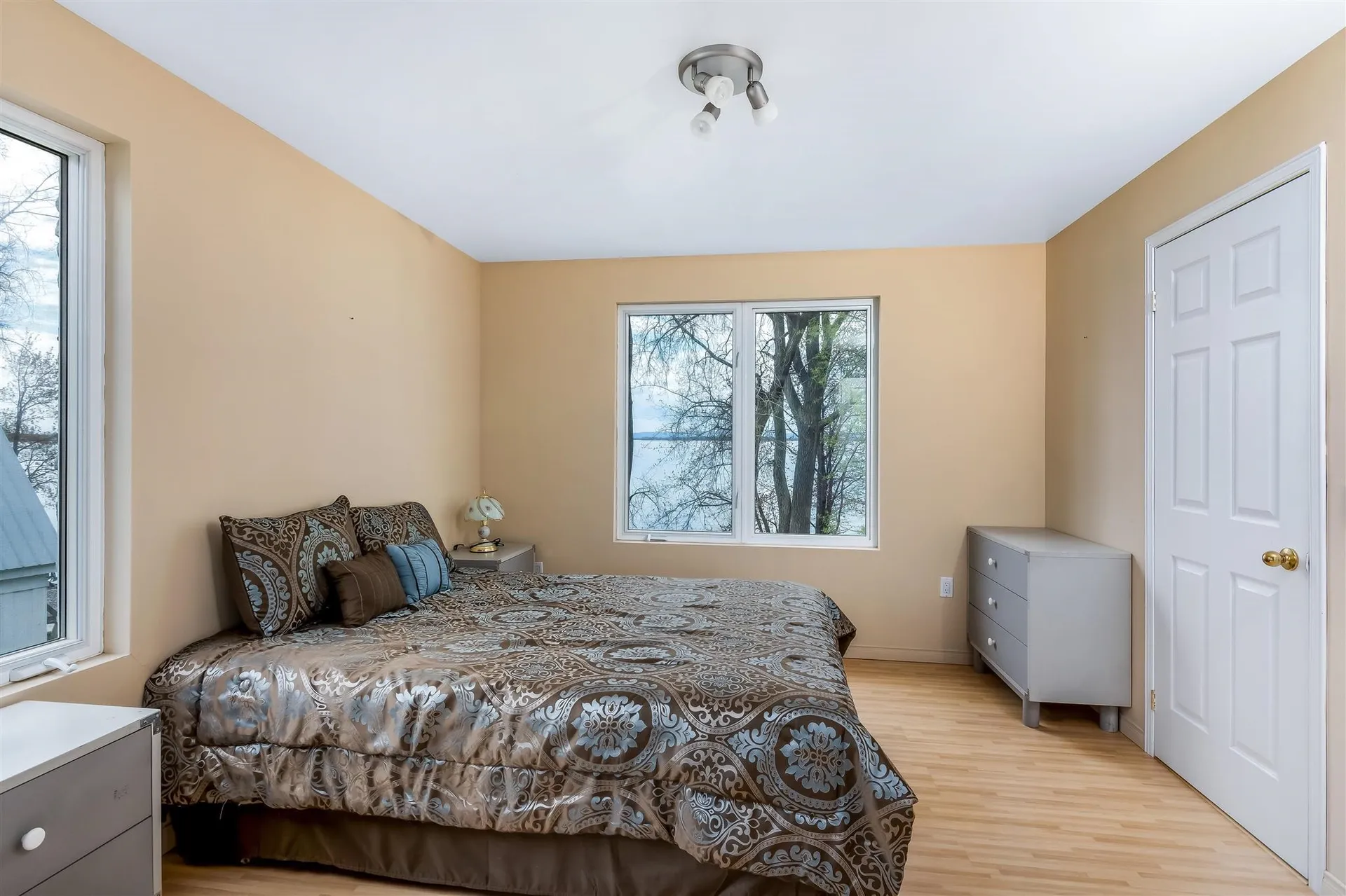 76 Mott.s. Street Alburgh VT 05440